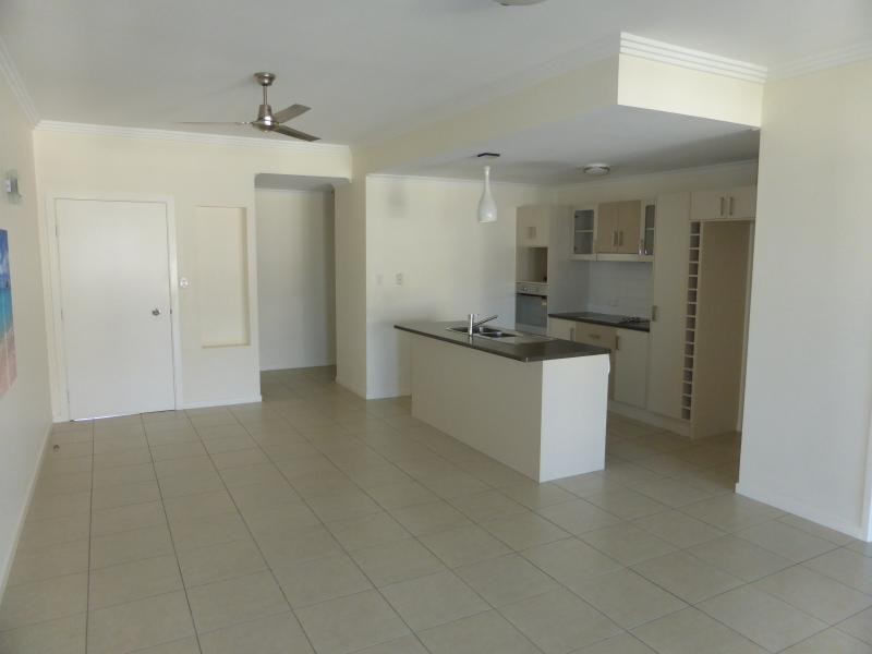 1 / 6-24 Henry Street, West End QLD 4810