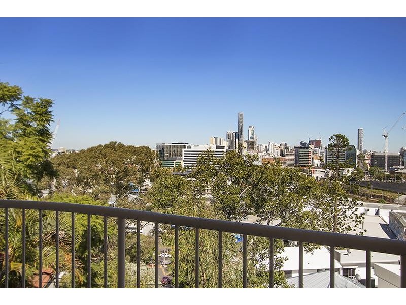 7 Boyd ST, Bowen Hills QLD 4006