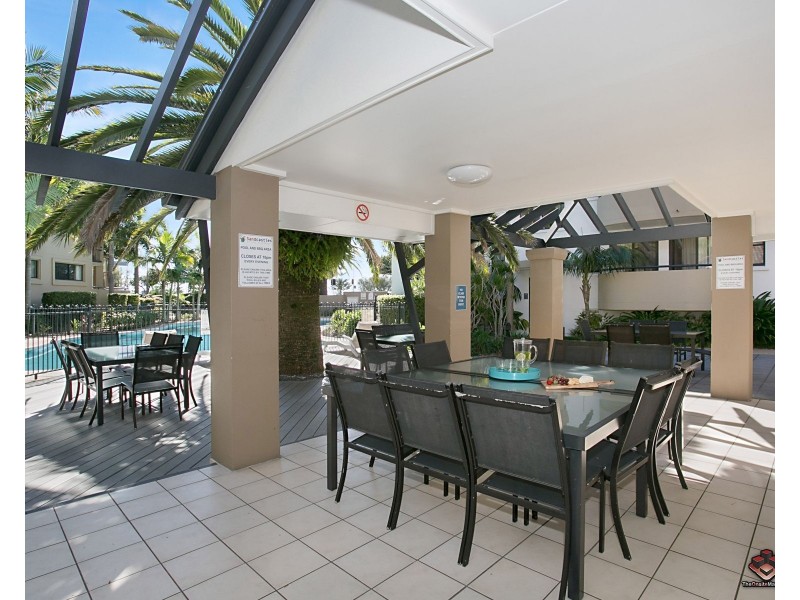 ID:3838842/392 Marine Parade, Labrador QLD 4215