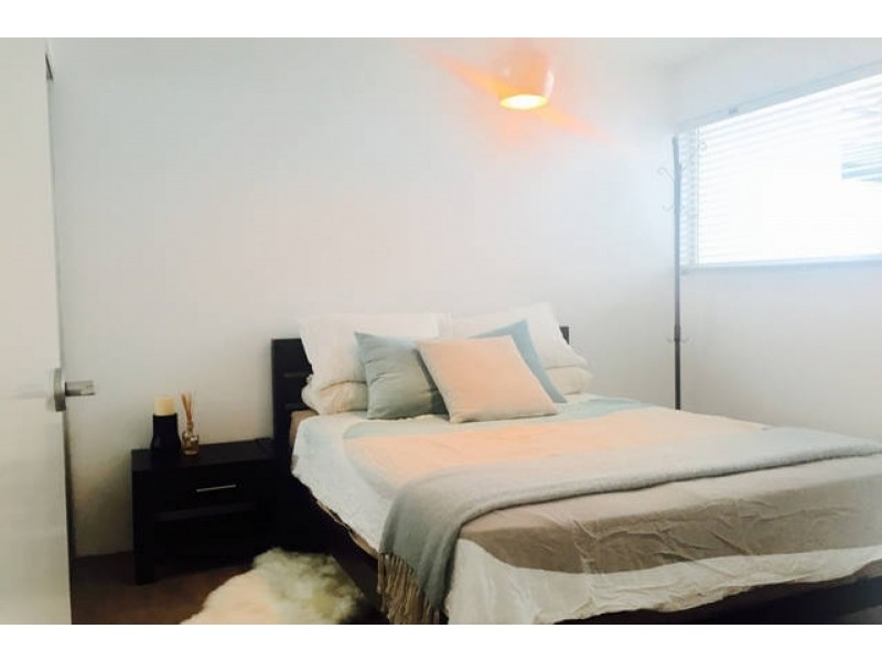 1 Ella Street, Newstead QLD 4006