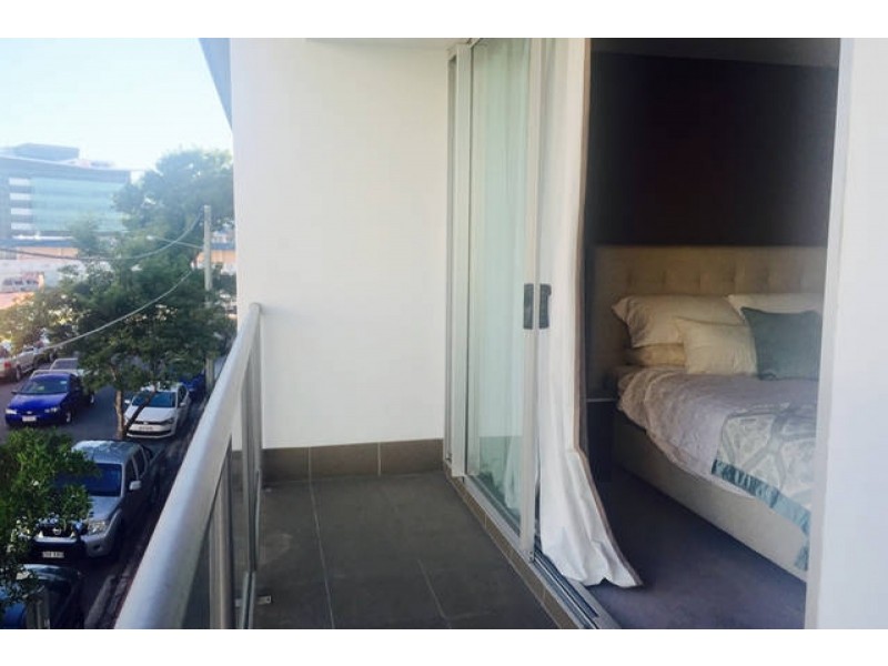 1 Ella Street, Newstead QLD 4006