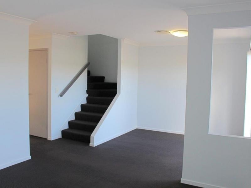 110/95 Lexey Crescent, Wakerley QLD 4154