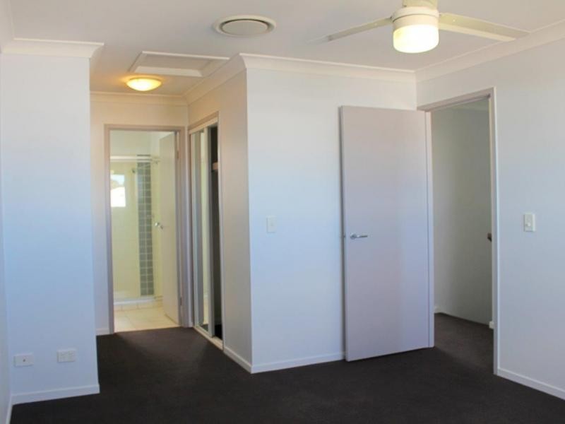 110/95 Lexey Crescent, Wakerley QLD 4154