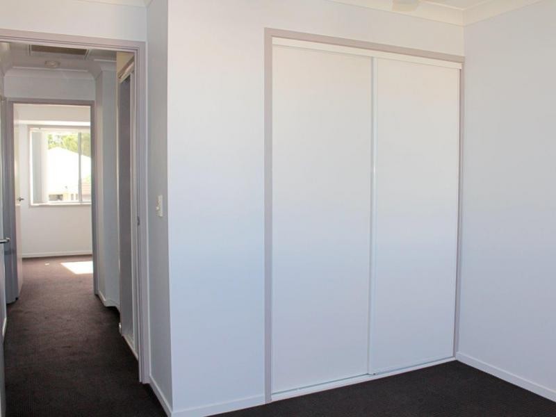 110/95 Lexey Crescent, Wakerley QLD 4154