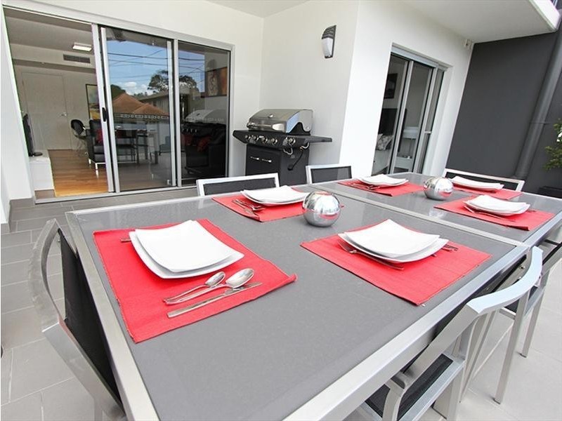 19/68 Benson Street, Toowong QLD 4066