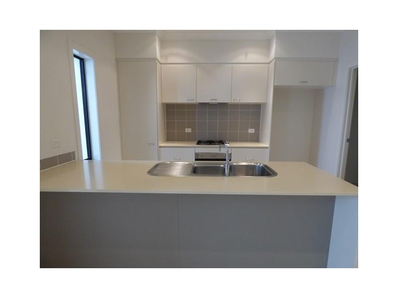 16 Surbiton Court, Carindale QLD 4152