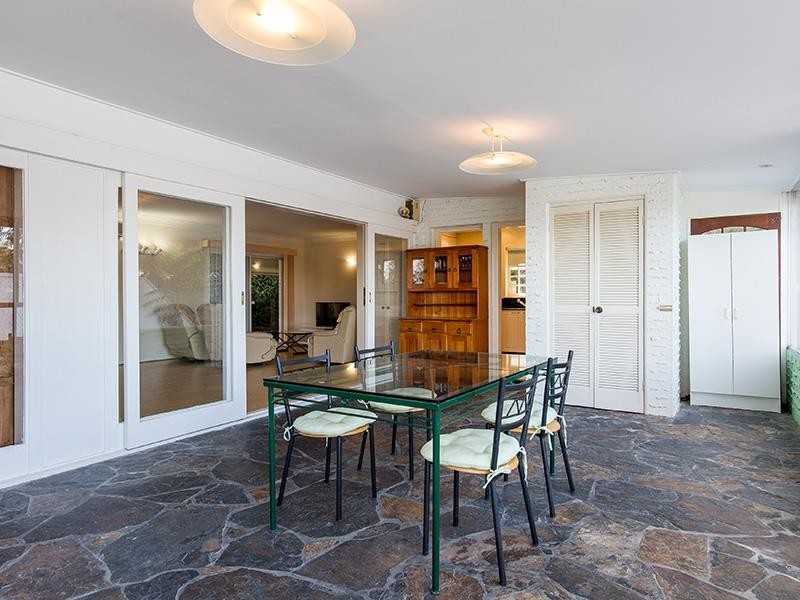 34 Simpsons Road, Bardon QLD 4065