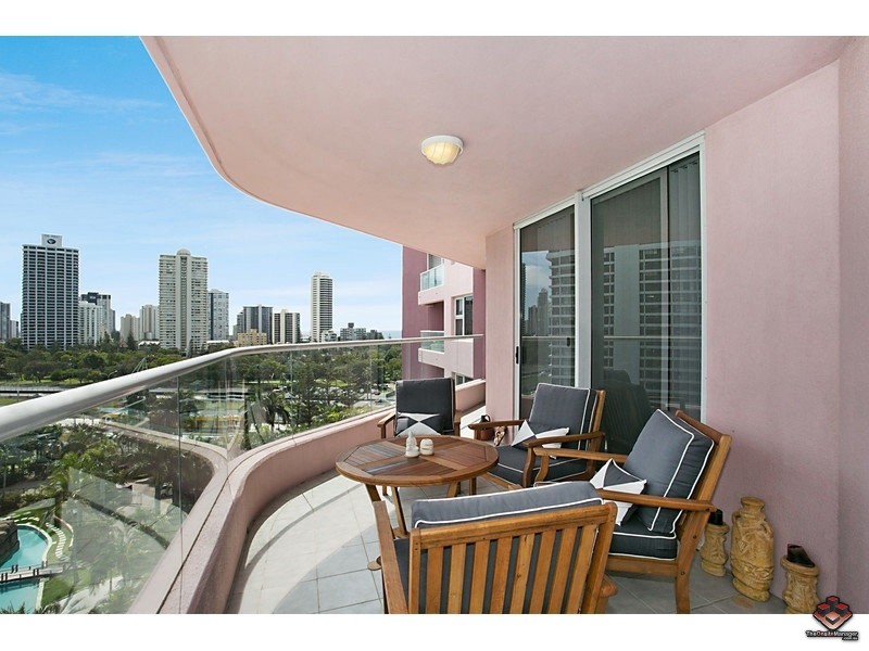 12 Commodore Drive, Paradise Waters QLD 4217