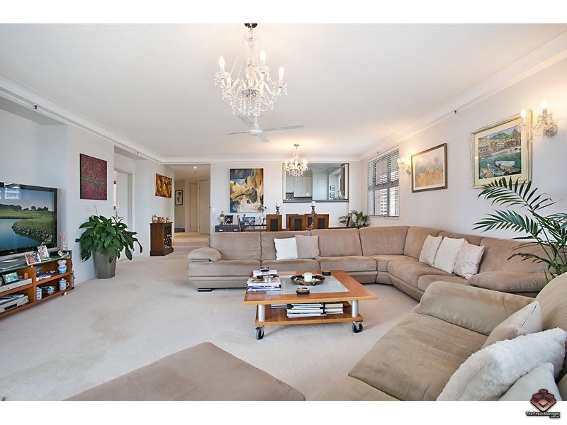 12 Commodore Drive, Paradise Waters QLD 4217