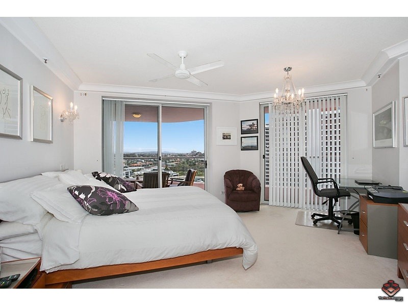 12 Commodore Drive, Paradise Waters QLD 4217
