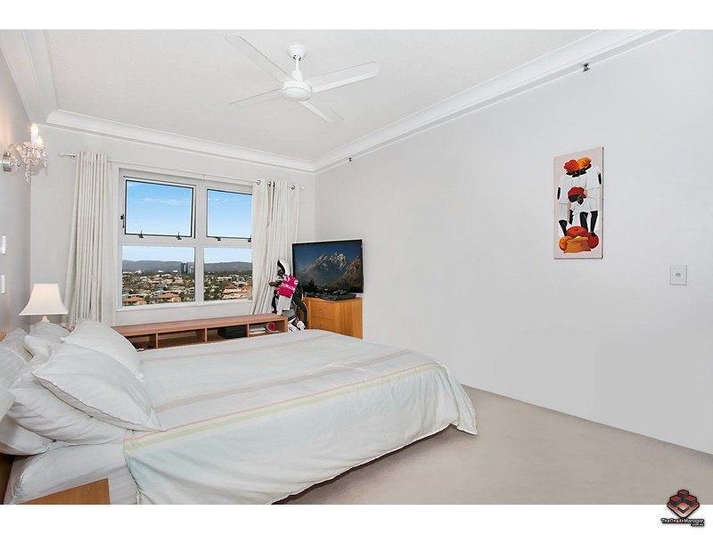 12 Commodore Drive, Paradise Waters QLD 4217