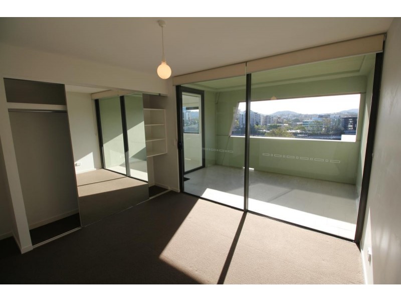 1721/ 8 Musgrave St, West End QLD 4101