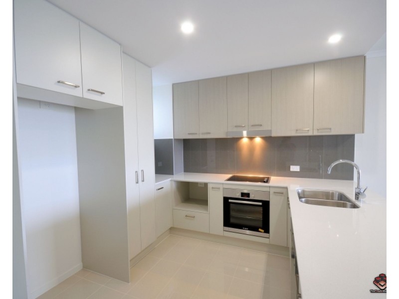 54 Slobodian Avenue, Eight Mile Plains QLD 4113