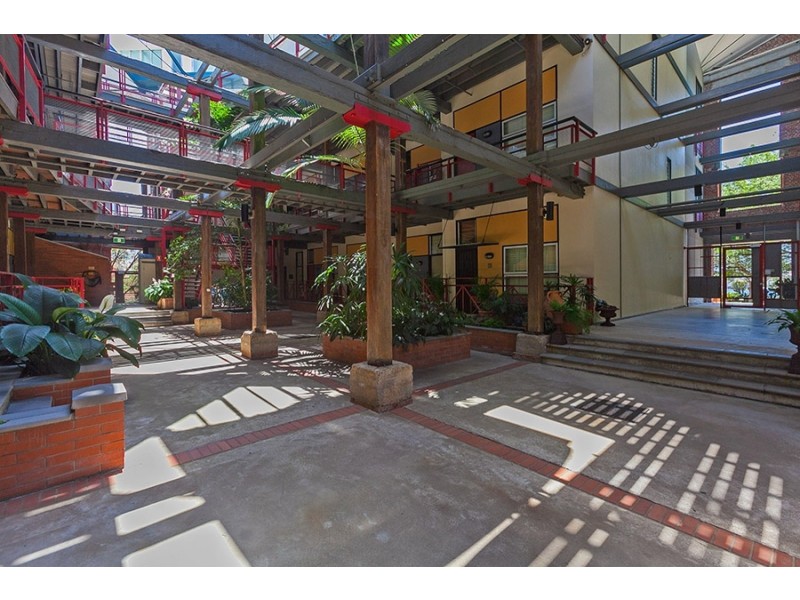 53 Vernon Terrace, Teneriffe QLD 4005