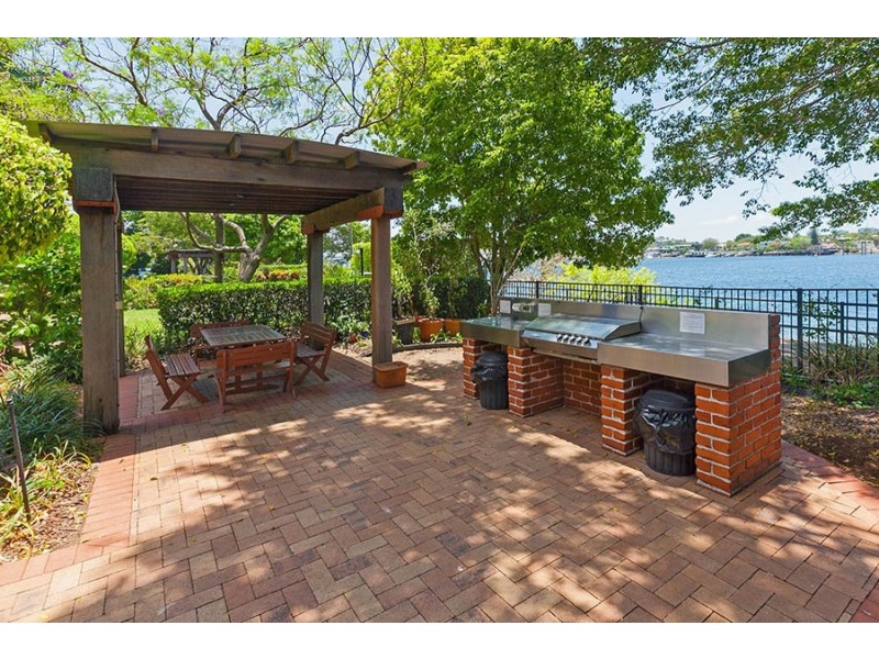 53 Vernon Terrace, Teneriffe QLD 4005