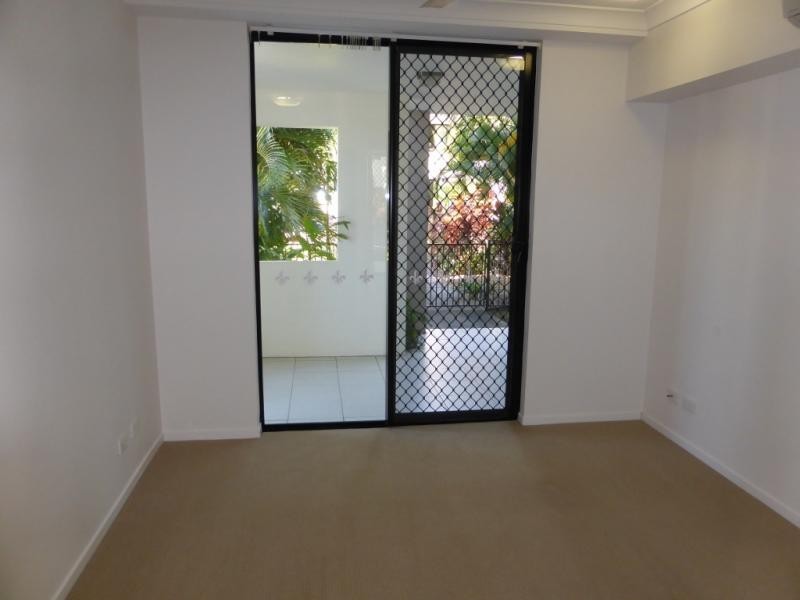 _6-24 Henry Street, West End QLD 4810