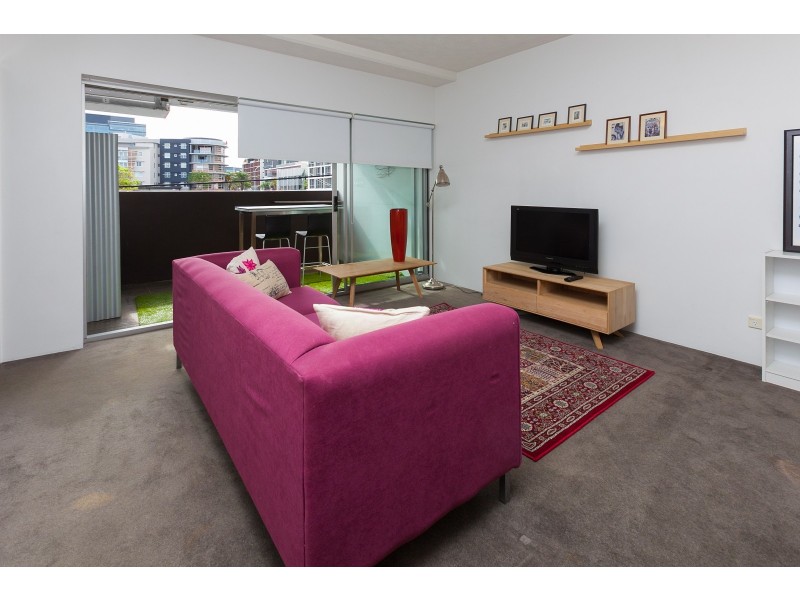 1 Ella Street, Newstead QLD 4006