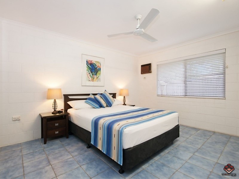 Port Douglas QLD 4877
