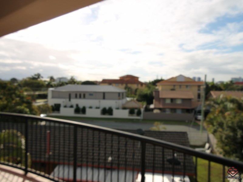 15/7-13 Barranbali Street, Surfers Paradise QLD 4217