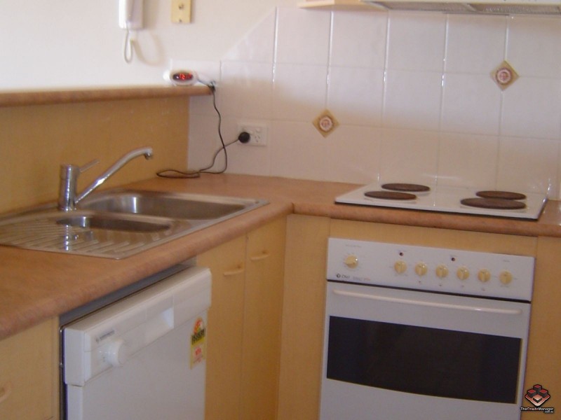 15/7-13 Barranbali Street, Surfers Paradise QLD 4217