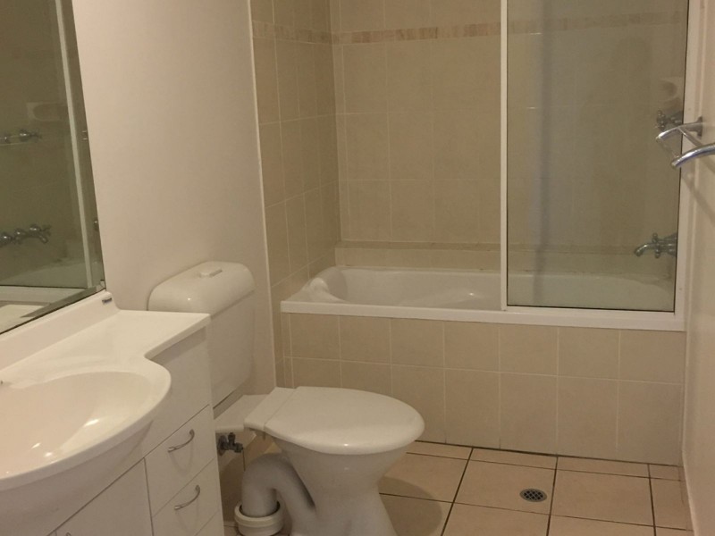 86-124 Ogden Street, Townsville City QLD 4810