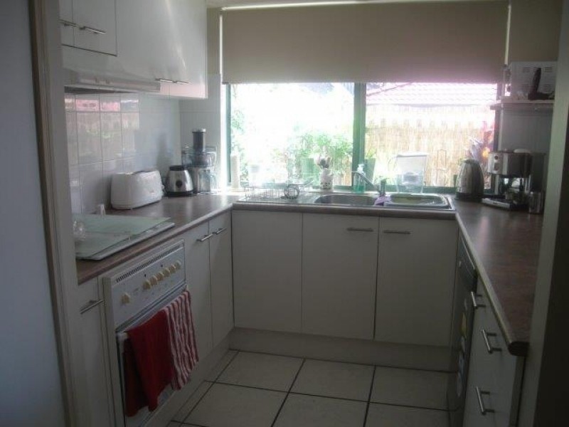 6 Buddy Holly Close, Parkwood QLD 4214