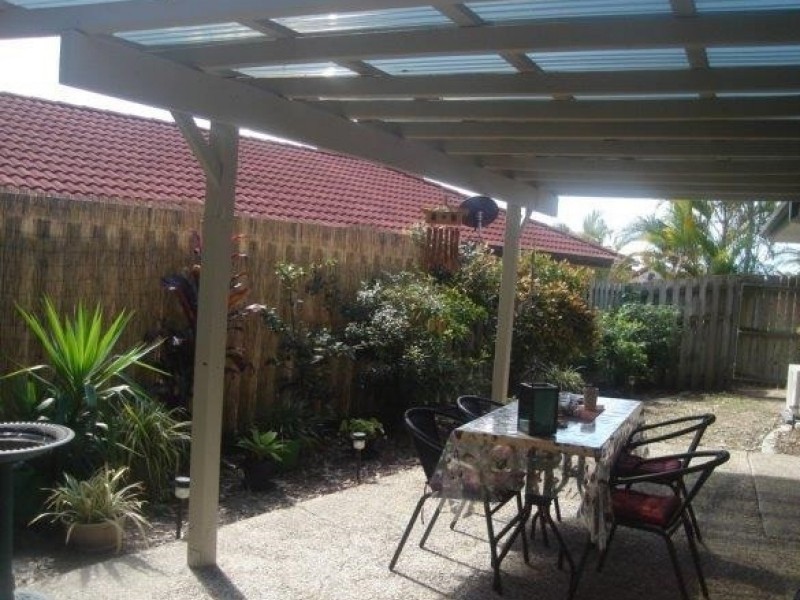 6 Buddy Holly Close, Parkwood QLD 4214