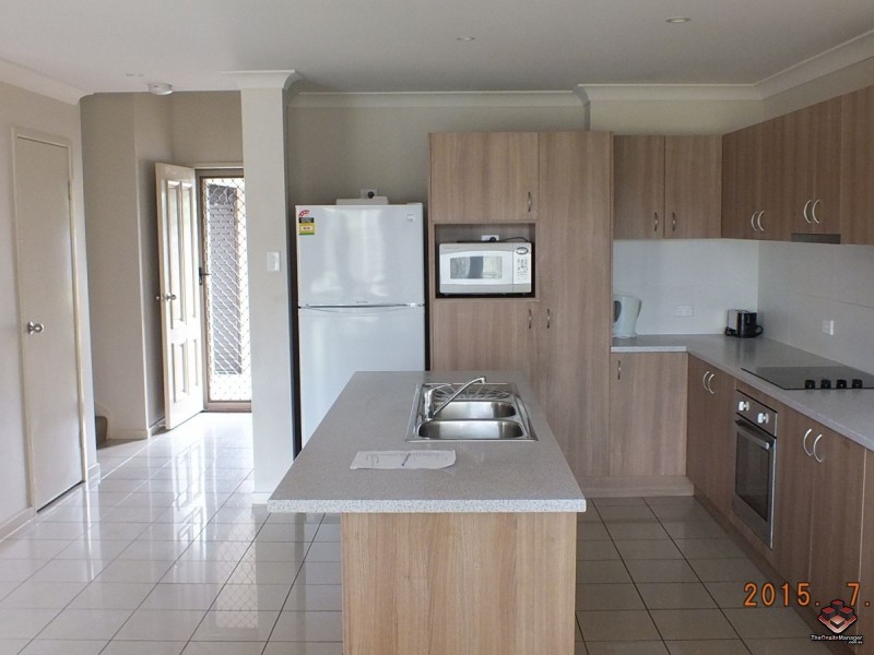 1 Ibis Boulevard, Eli Waters QLD 4655