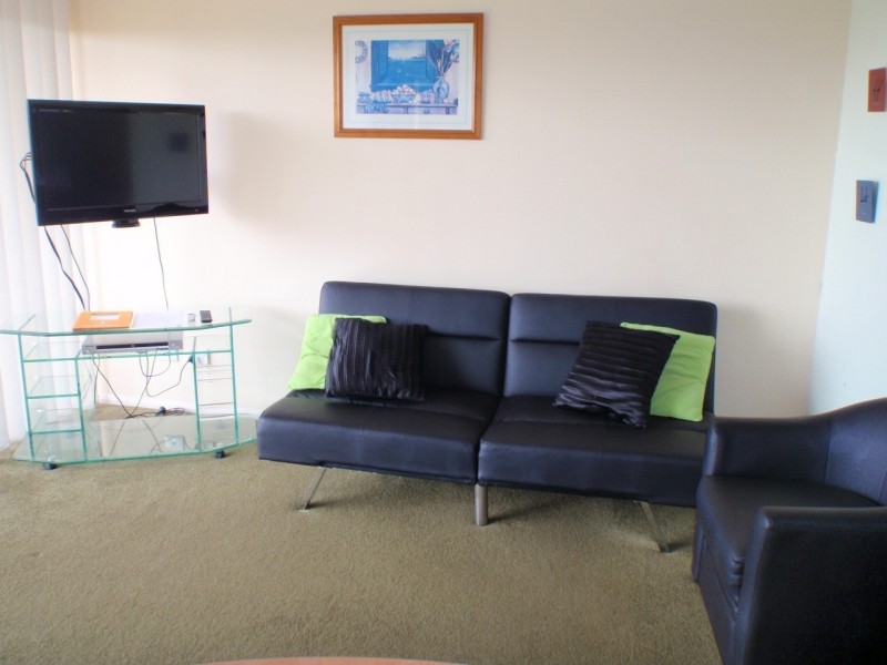 106 Marine Parade, Southport QLD 4215