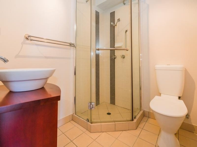 222/29 Springfield Crescent, Manoora QLD 4870