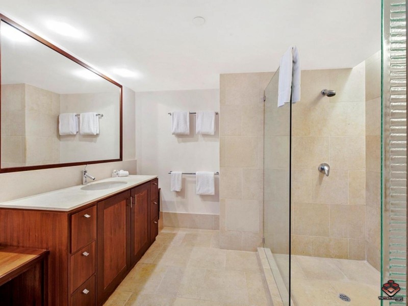 12 Commodore Drive, Surfers Paradise QLD 4217