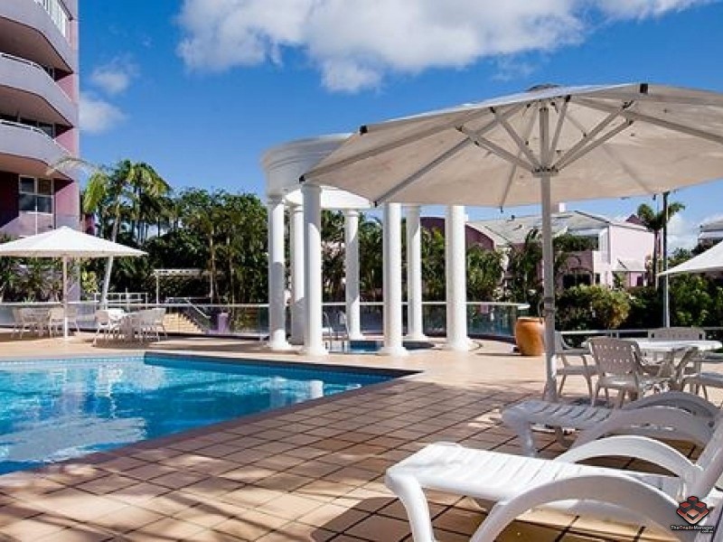 12 Commodore Drive, Paradise Waters QLD 4217
