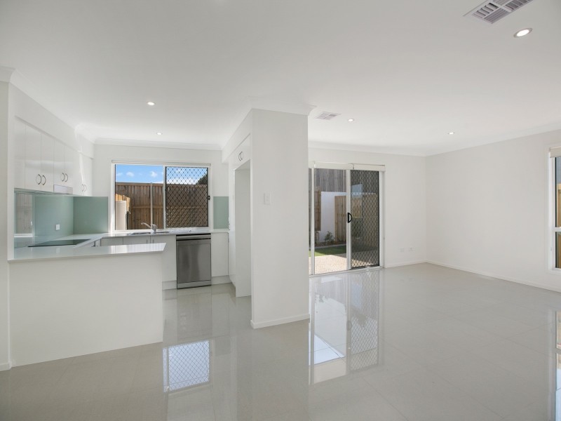 136 / 57 Charles Canty Drive, Wellington Point QLD 4160