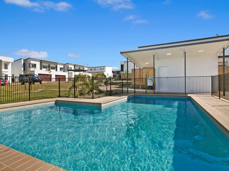 136 / 57 Charles Canty Drive, Wellington Point QLD 4160