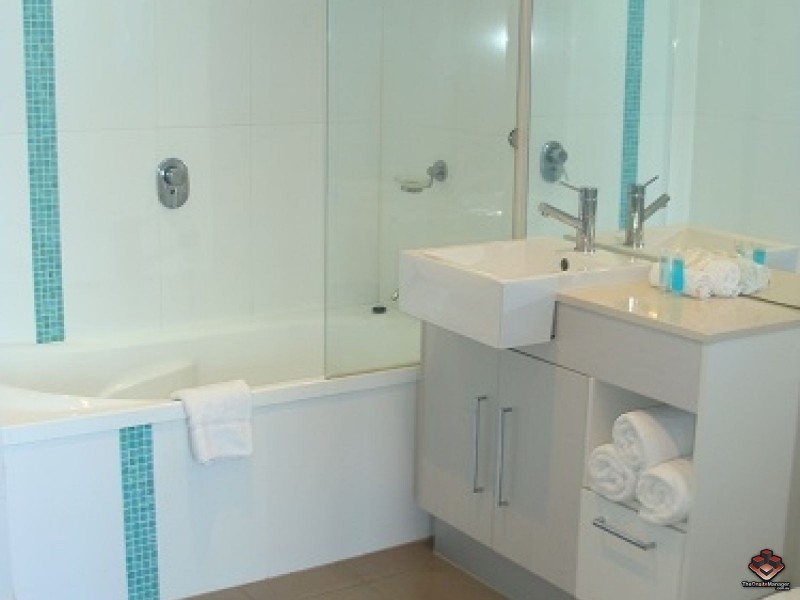 430 Marine Parade, Biggera Waters QLD 4216