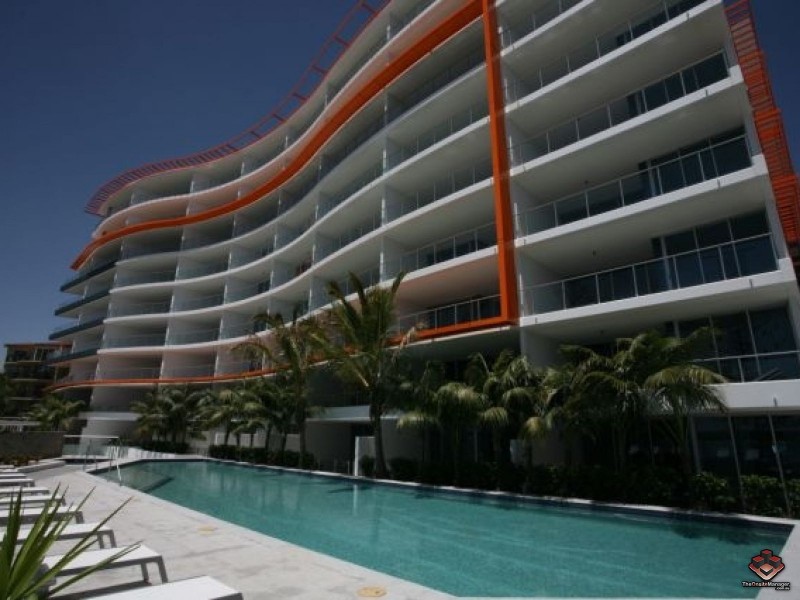 430 Marine Parade, Biggera Waters QLD 4216