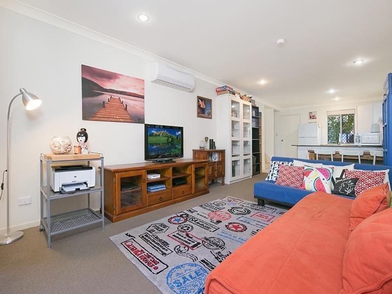 57/35 MIAWELA STREET, Norman Park QLD 4170