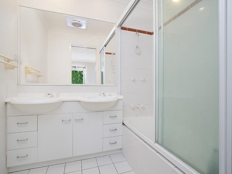 57/35 MIAWELA STREET, Norman Park QLD 4170