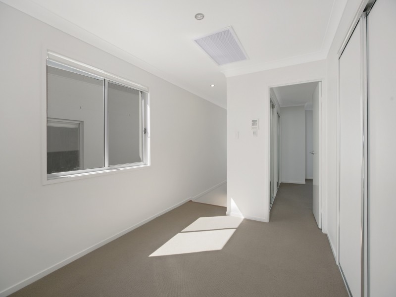 U49 / 57 Charles Canty Drive, Wellington Point QLD 4160