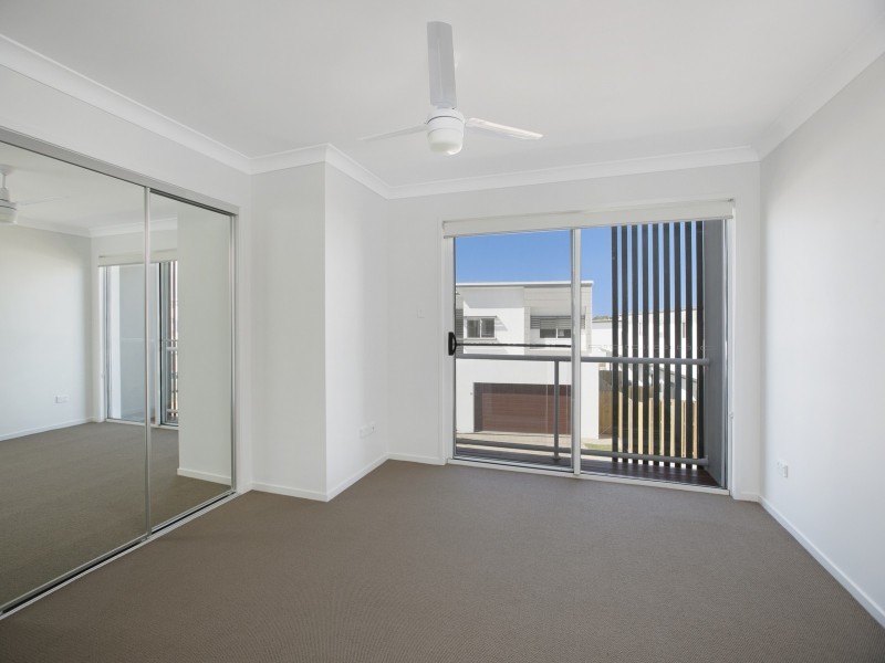 U49 / 57 Charles Canty Drive, Wellington Point QLD 4160