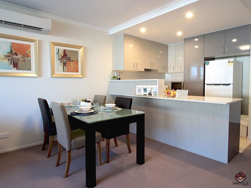 66 Slobodian Avenue, Eight Mile Plains QLD 4113