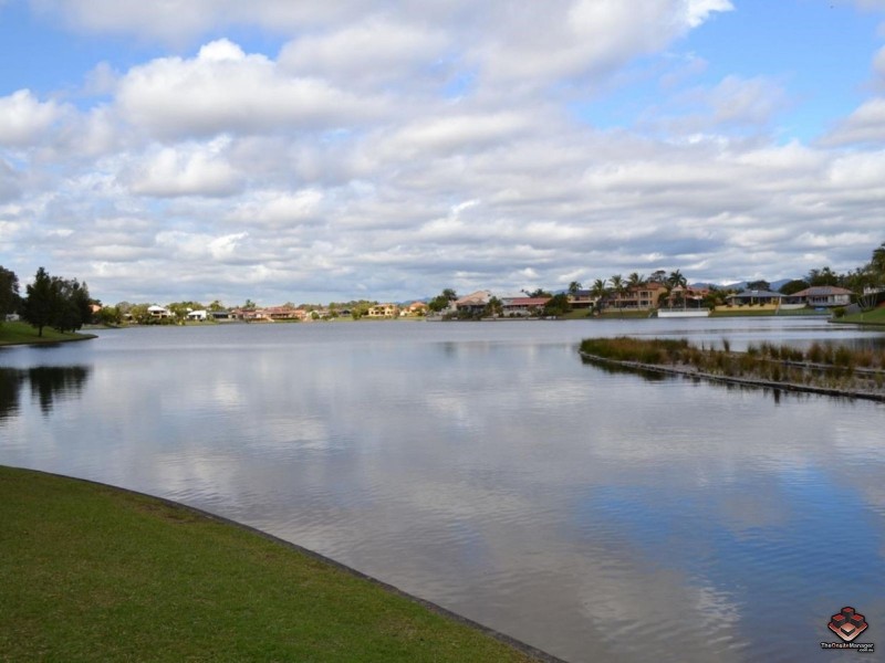 Unit 14 / 173 Barrier Reef Drive, Mermaid Waters QLD 4218