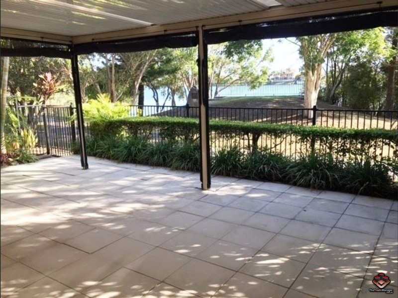 Unit 14 / 173 Barrier Reef Drive, Mermaid Waters QLD 4218