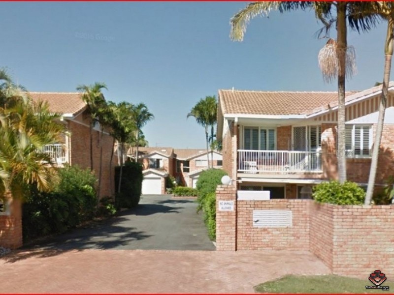 Unit 14 / 173 Barrier Reef Drive, Mermaid Waters QLD 4218