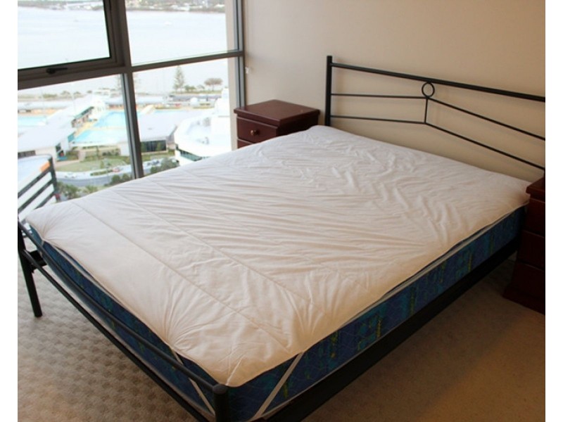 105 Scarborough Street, Southport QLD 4215