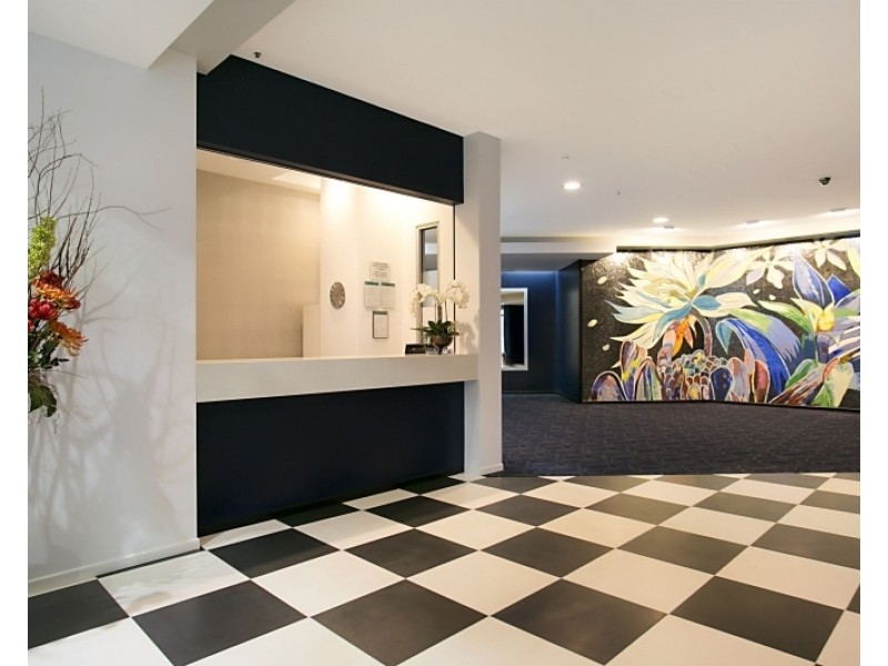 105 Scarborough Street, Southport QLD 4215