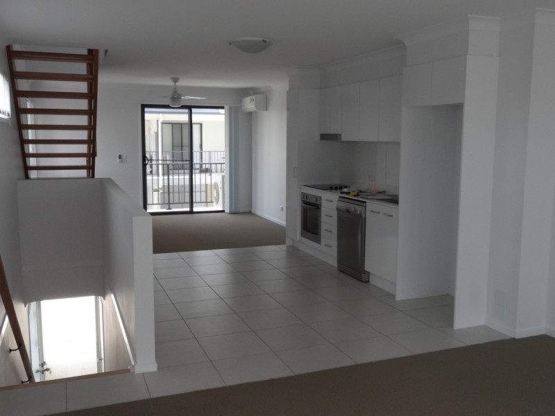 70 John Street, Redcliffe QLD 4020