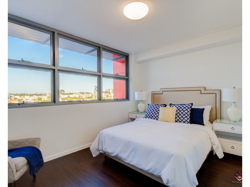 ID:3846308/42 Laver Drive, Robina QLD 4226