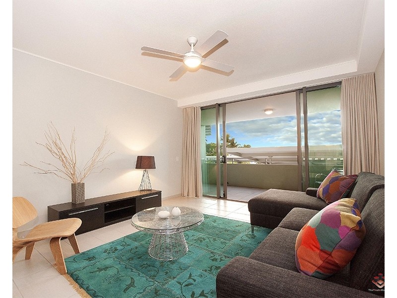 6-24 Mariners Drive, Townsville City QLD 4810