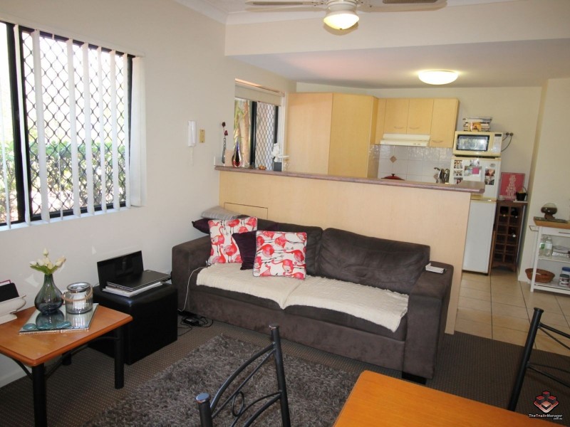 7-13 Barranbali Street, Surfers Paradise QLD 4217